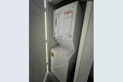 911 N Orange Avenue #246, Orlando, FL 32801 - Photo 10