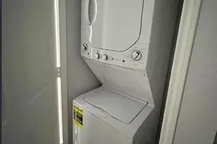 911 N Orange Ave, Orlando, FL 32801 - Photo 10