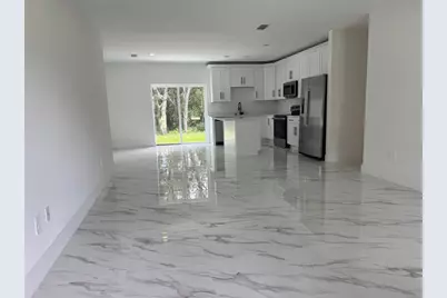 2007 W Hamshire Blvd, Citrus Springs, FL 34434 - Photo 2