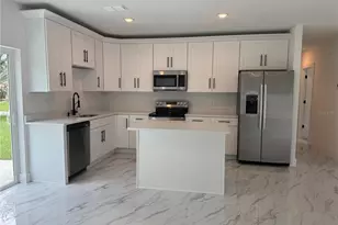 2007 W Hamshire Blvd, Citrus Springs, FL 34434 - Photo 6