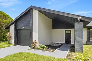 17 S Flag Ct, Kissimmee, FL 34759 - Photo 4