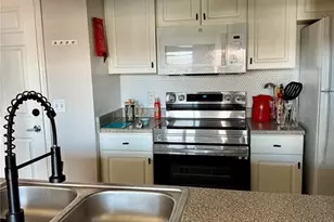 860 N Orange Ave, Orlando, FL 32801 - Photo 10