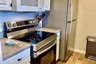 860 N Orange Ave, Orlando, FL 32801 - Photo 12