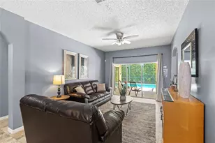 5330 Coral Vine Ln, Kissimmee, FL 34758 - Photo 4