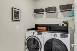 4087 Roaming Brk Dr, Apopka, FL 32712 - Photo 20