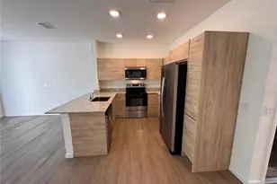 1209 Southstation Pl, Orlando, FL 32809 - Photo 2