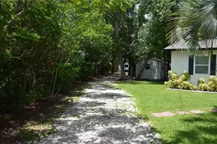 624 Hager Ct, Deltona, FL 32725 - Photo 30