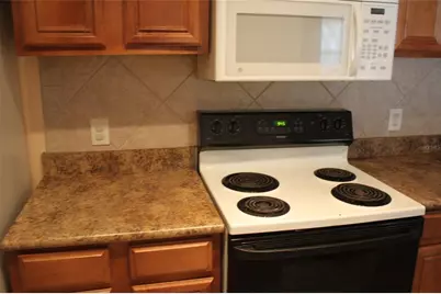 6159 Metrowest Boulevard #204, Orlando, FL 32835 - Photo 4