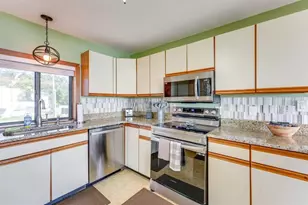 900 N Harbor Terrace, Tavares, FL 32778 - Photo 32