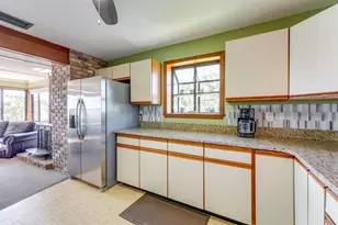 900 N Harbor Terrace, Tavares, FL 32778 - Photo 34