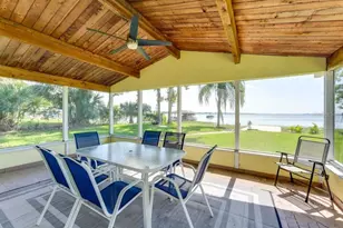 900 N Harbor Terrace, Tavares, FL 32778 - Photo 4