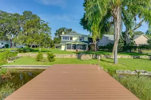 900 N Harbor Terrace, Tavares, FL 32778 - Photo 42