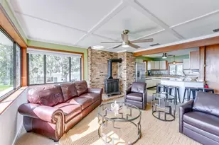 900 N Harbor Terrace, Tavares, FL 32778 - Photo 28