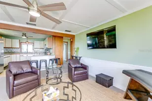 900 N Harbor Terrace, Tavares, FL 32778 - Photo 30