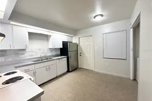 101 Lake Hunter Dr, Lakeland, FL 33803 - Photo 4