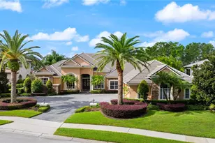 2016 Castelli Blvd, Mount Dora, FL 32757 - Photo 2