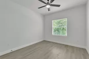 1608 Hickory Ridge Dr, Fruitland Park, FL 34731 - Photo 26