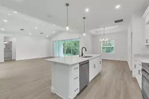 1608 Hickory Ridge Dr, Fruitland Park, FL 34731 - Photo 12