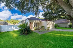 2280 Yorville Ct, Ocoee, FL 34761 - Photo 2