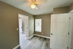 1402 Powhattan St, Jacksonville, FL 32209 - Photo 2