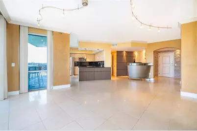 322 E Central Boulevard #702, Orlando, FL 32801 - Photo 14