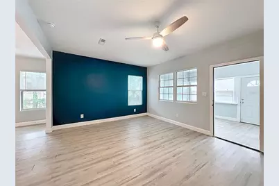 403 S 2nd Street, Leesburg, FL 34748 - Photo 8