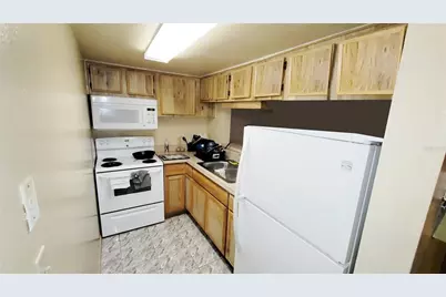 7181 E Bank Drive #103, Tampa, FL 33617 - Photo 2