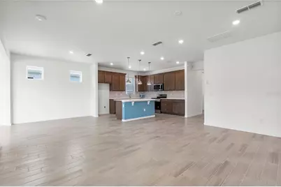 6376 Shimmering Shores Lane, Saint Cloud, FL 34771 - Photo 8