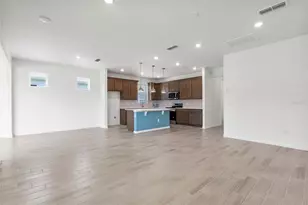 6376 Shimmering Shrs Ln, Saint Cloud, FL 34771 - Photo 8