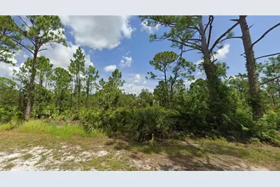 27424 Nassau Drive, Punta Gorda, FL 33955 - Photo 2
