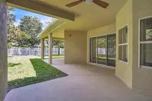 10027 Hart Branch Cir, Orlando, FL 32832 - Photo 32