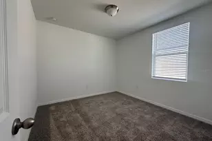 2748 San Marco Wy, Winter Haven, FL 33884 - Photo 4