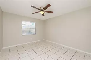 3103 Apricot St, Seffner, FL 33584 - Photo 12