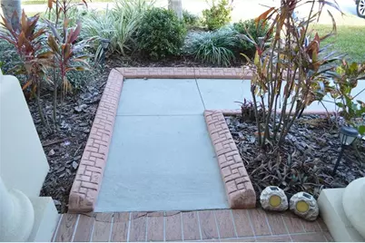 32026 Wenlock Loop, Wesley Chapel, FL 33543 - Photo 8