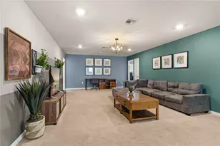 2036 Lelani Cir, Davenport, FL 33897 - Photo 14