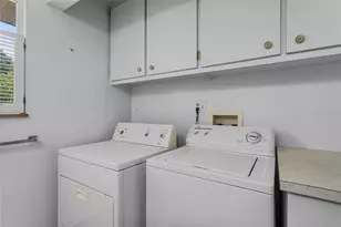 1422 E 8th Ave, Mount Dora, FL 32757 - Photo 24