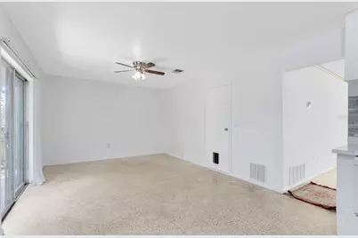 2030 Europe Court, Orlando, FL 32807 - Photo 10