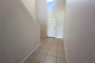 3871 Gulf Shore Cir, Kissimmee, FL 34746 - Photo 2