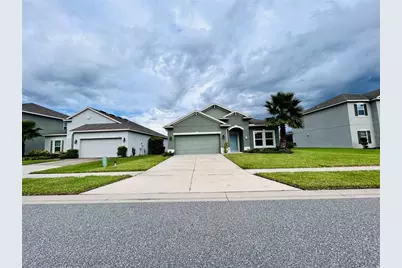 1813 Castleton Dr, Saint Cloud, FL 34771 - Photo 2