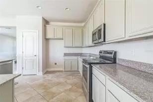 17370 Cape Horn Blvd, Punta Gorda, FL 33955 - Photo 6