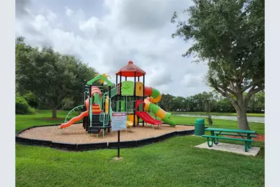 1037 Lake Berkley Drive, Kissimmee, FL 34746 - Photo 38