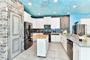 2734 Oxymoron Wy, Kissimmee, FL 34746 - Photo 2