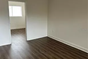 778 Ridenhour Cir, Orlando, FL 32809 - Photo 6