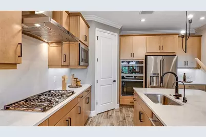 672 Junonia Boulevard, New Smyrna Beach, FL 32168 - Photo 10