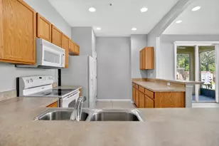 3038 Ashland Ln S, Kissimmee, FL 34741 - Photo 8