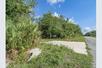 30651 NE 23rd Way, Okeechobee, FL 34972 - Photo 2