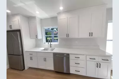 7812 N 53rd Street, Tampa, FL 33617 - Photo 16