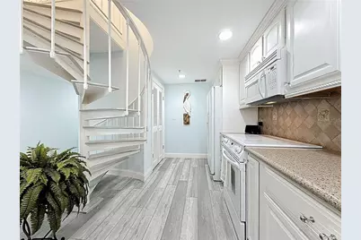 19700 Gulf Boulevard #202, Indian Shores, FL 33785 - Photo 34