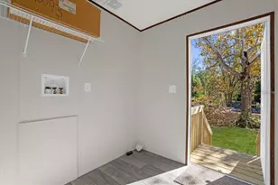 2738 10th St, Orlando, FL 32820 - Photo 32