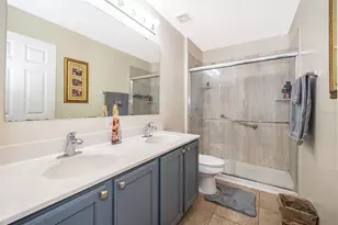 1040 Tawny Eagle Dr, Groveland, FL 34736 - Photo 28